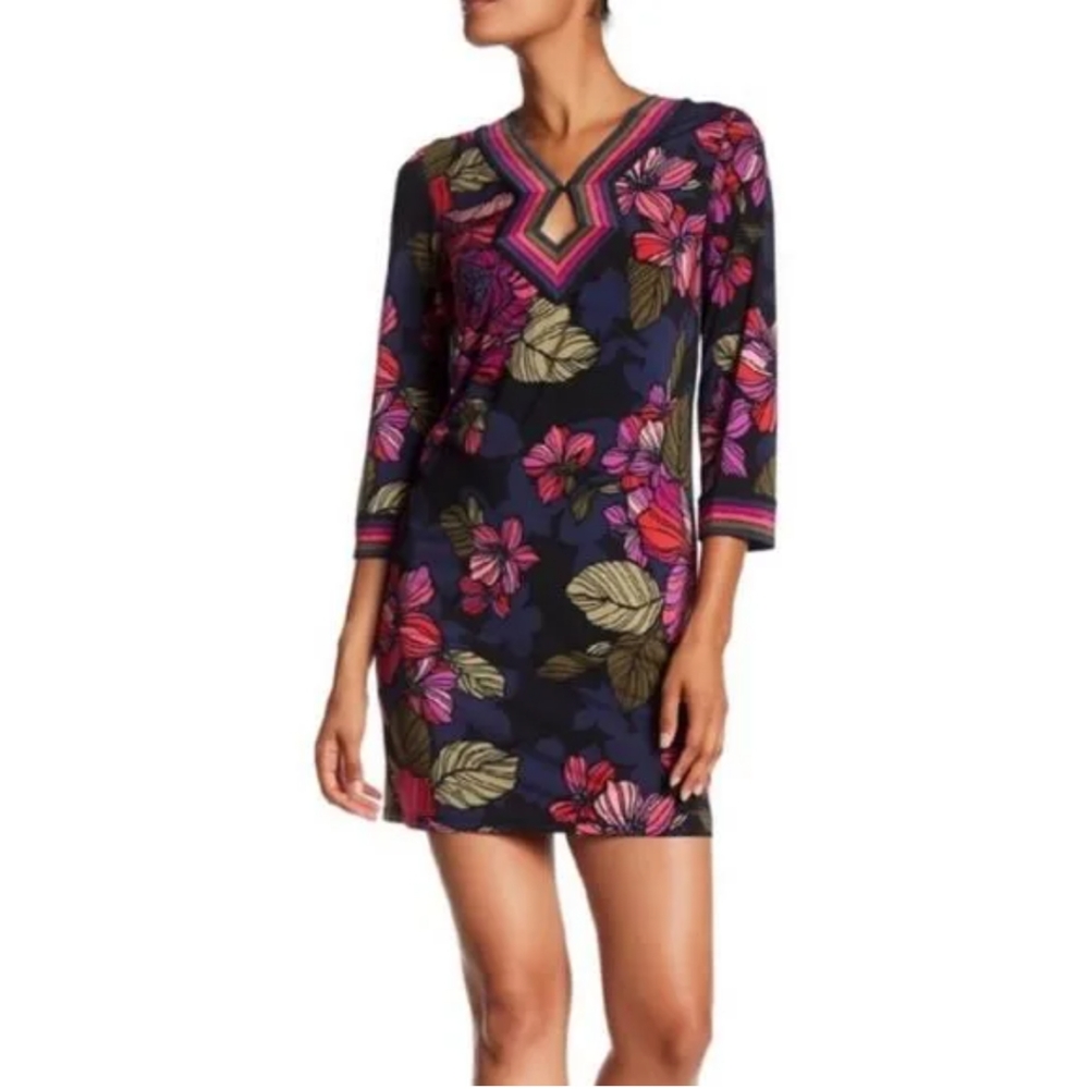 Trina Turk Kaylan Floral Jersey Shift Dress - Picture 2 of 8